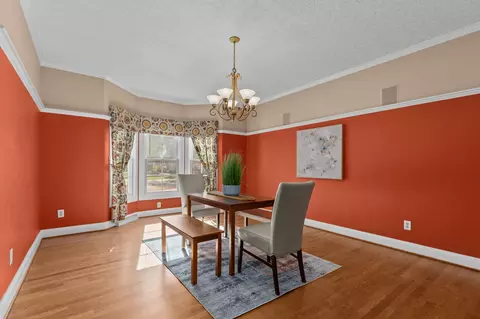 Dining - 808 E Mayfield Dr, Appleton, WI 54911 photo 3 of 4