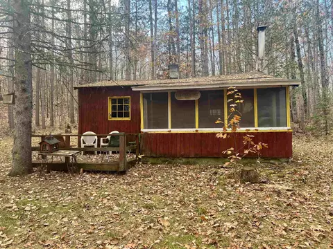 n17069 Spangenberg Road, Pembine, WI 54156