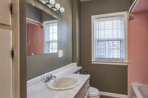 Bath - 1108 W Commercial St, Appleton, WI 54914 photo 1 of 1