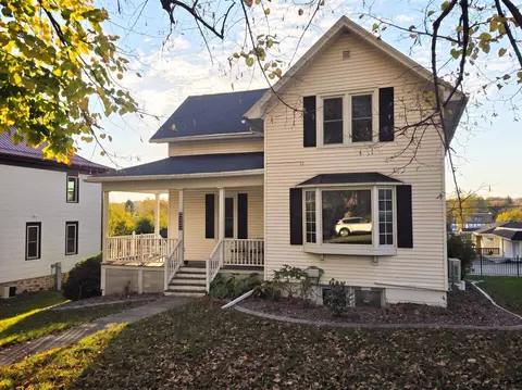 2035 Jackson St, New Holstein, WI 53062
