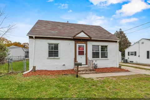 1222 9th St, Green Bay, WI 54304