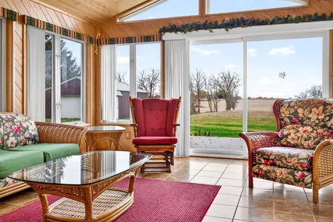Exterior - w4401 Pine Grove Road, Appleton, WI 54913 photo 1 of 11