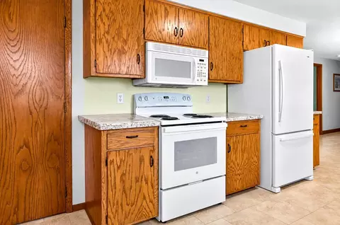 Kitchen - w4401 Pine Grove Road, Appleton, WI 54913 photo 1 of 3