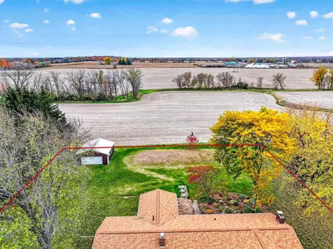 View/Area - w4401 Pine Grove Road, Appleton, WI 54913 photo 2 of 4