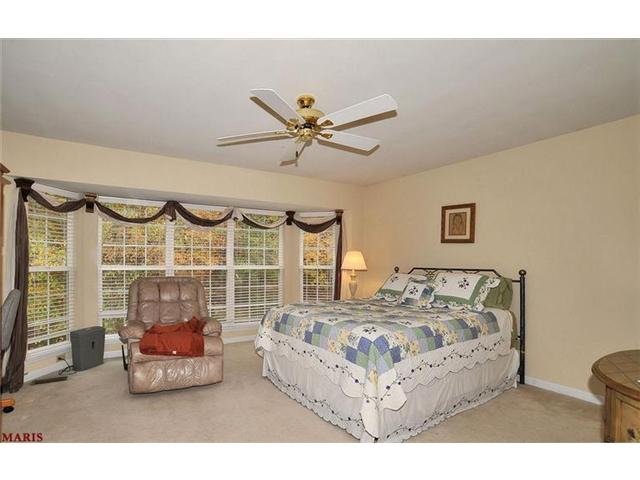 585 Legends View Dr, Eureka, MO 63025 photo 20