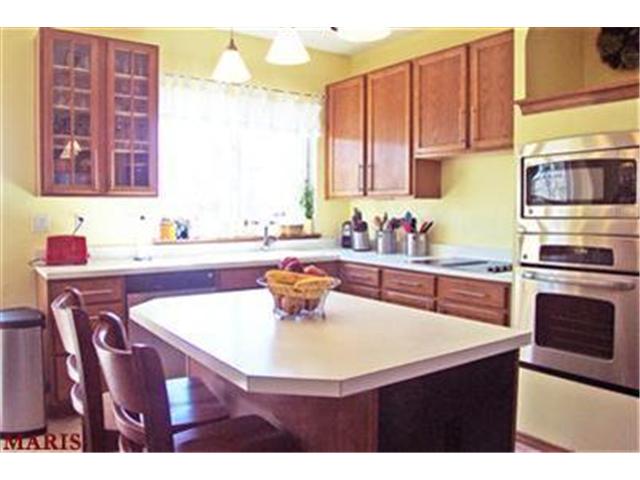 746 Arbor Ridge Ct, Ballwin, MO 63021 photo 11