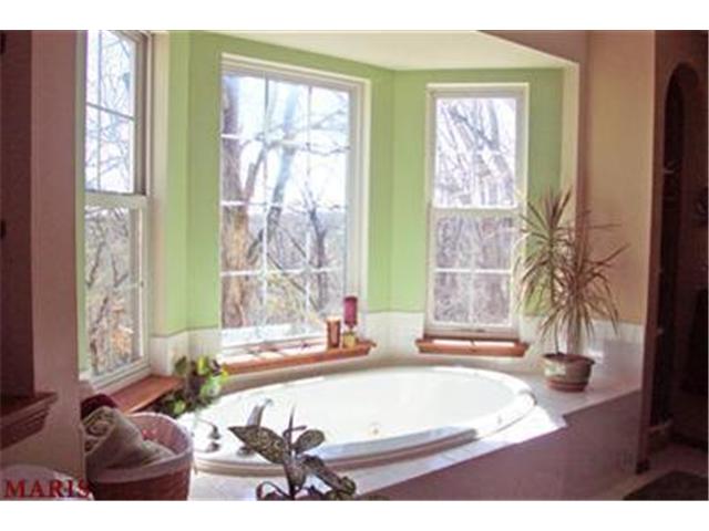 746 Arbor Ridge Ct, Ballwin, MO 63021 photo 14