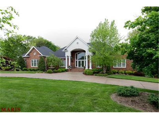 491 Rosslare Dr, Weldon Spring, MO 63304 photo 1