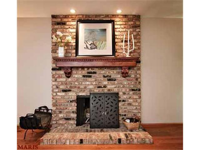 1541 Autumn Leaf Dr, Ballwin, MO 63021 photo 9