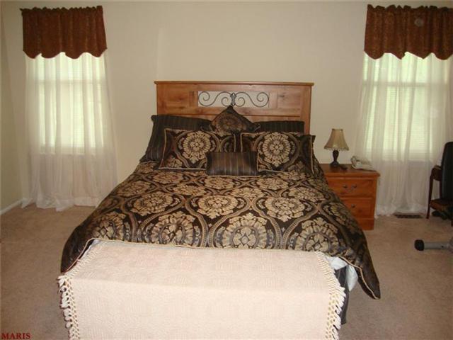 524 Wetherby Terrace Dr, Ballwin, MO 63021 photo 18