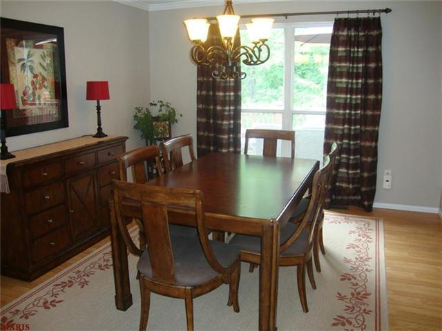 524 Wetherby Terrace Dr, Ballwin, MO 63021 photo 8