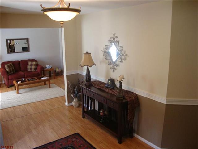 524 Wetherby Terrace Dr, Ballwin, MO 63021 photo 14