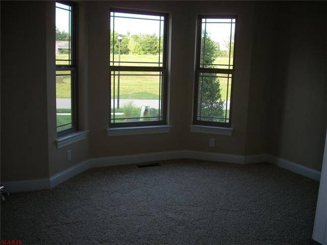22 Hawthorne Ct, O'fallon, MO 63366 photo 21