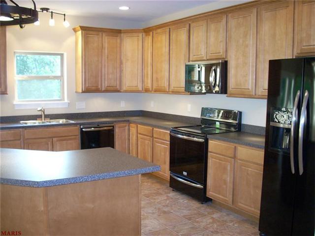 22 Hawthorne Ct, O'fallon, MO 63366 photo 6