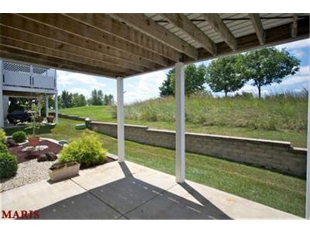 121 Wake Forest Dr, O'fallon, MO 63368 photo 2