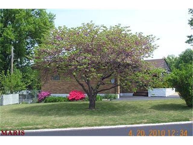 1261 Edgewater Dr, Saint Louis, MO 63137 photo 19