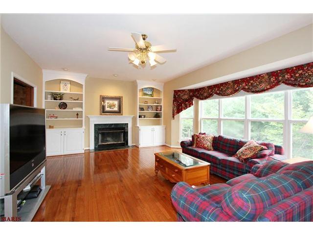 809 Castle Forest Ct, Ballwin, MO 63021 photo 6