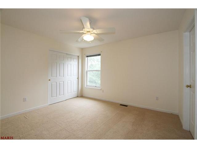 809 Castle Forest Ct, Ballwin, MO 63021 photo 21