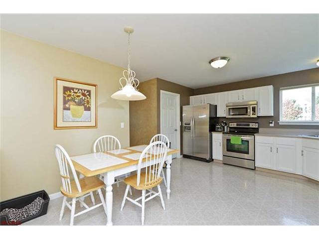 54 Hornbean Ct, O'fallon, MO 63368 photo 11