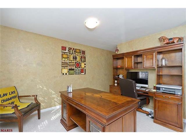 54 Hornbean Ct, O'fallon, MO 63368 photo 3