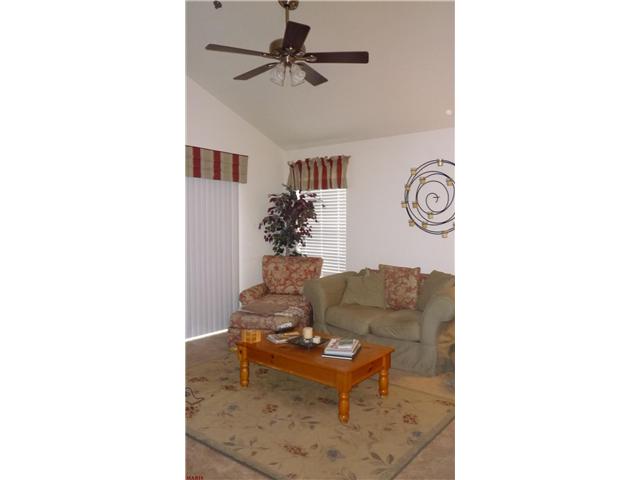 10302 Spring Creek Ln, O'fallon, MO 63368 photo 4