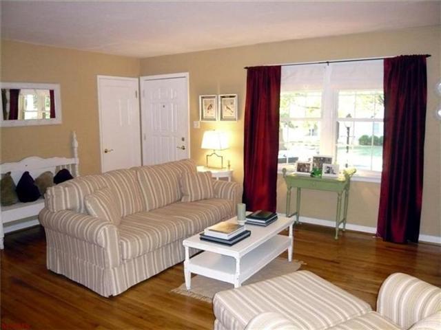 834 Alexandra Ave, Glendale, MO 63122 photo 5