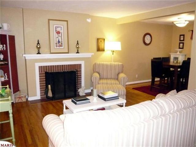 834 Alexandra Ave, Glendale, MO 63122 photo 4