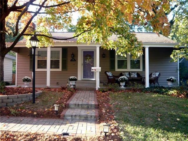 834 Alexandra Ave, Glendale, MO 63122 photo 1