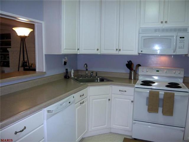 834 Alexandra Ave, Glendale, MO 63122 photo 10