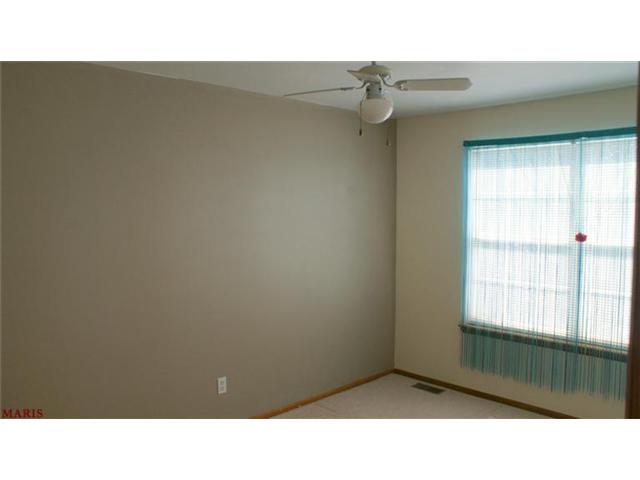 1802 Forest Trace Dr, O'fallon, MO 63368 photo 23