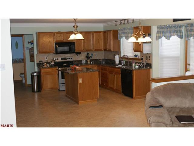 1802 Forest Trace Dr, O'fallon, MO 63368 photo 4