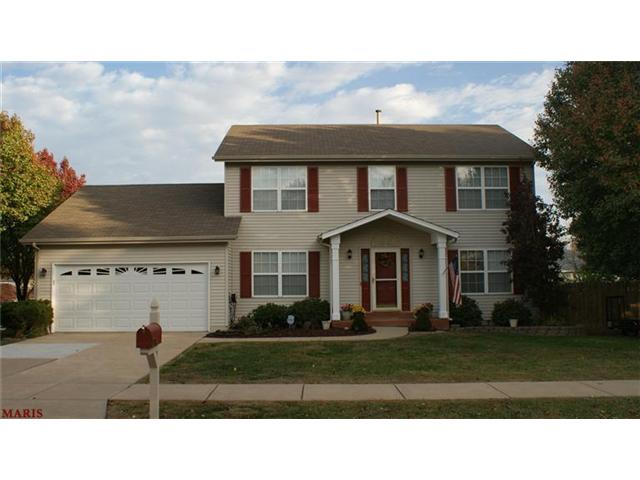 1802 Forest Trace Dr, O'fallon, MO 63368 photo 2