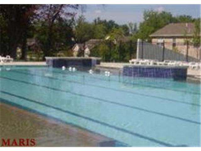 200 Spring Borough Dr, O'fallon, MO 63368 photo 22