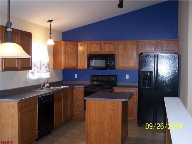 52 W Park Dr, O'fallon, MO 63366 photo 5