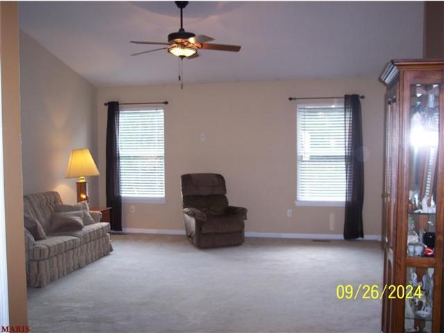 52 W Park Dr, O'fallon, MO 63366 photo 3