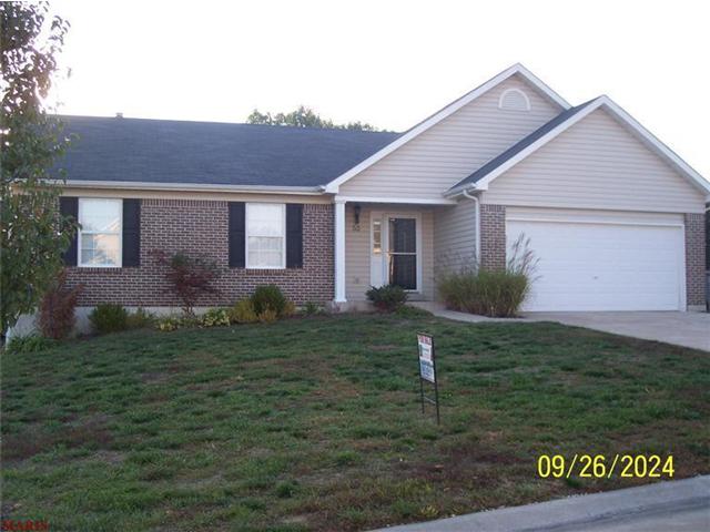 52 W Park Dr, O'fallon, MO 63366 photo 1