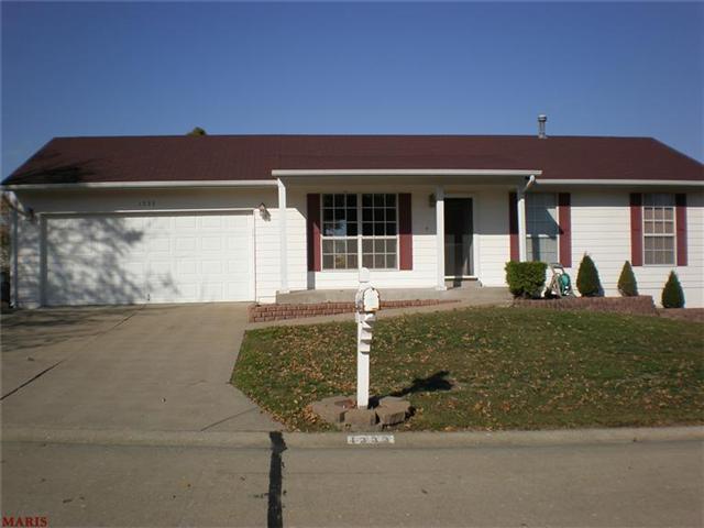 1333 Half Moon, O'fallon, MO 63366 photo 1