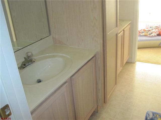 728 Longfellow Cir, O'fallon, MO 63366 photo 25