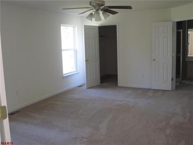 728 Longfellow Cir, O'fallon, MO 63366 photo 27