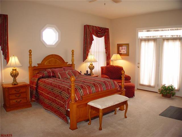 223 Summit Rdg, Weldon Spring, MO 63304 photo 12