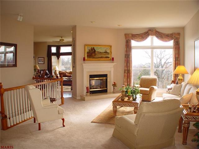 223 Summit Rdg, Weldon Spring, MO 63304 photo 6
