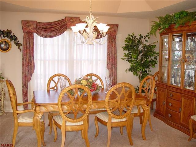 223 Summit Rdg, Weldon Spring, MO 63304 photo 3