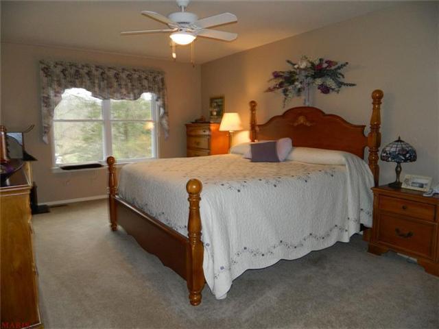 982 Shire Ln, Eureka, MO 63025 photo 12