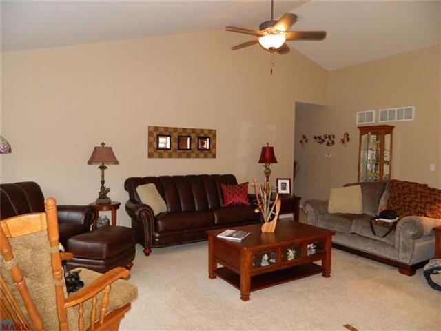 982 Shire Ln, Eureka, MO 63025 photo 8