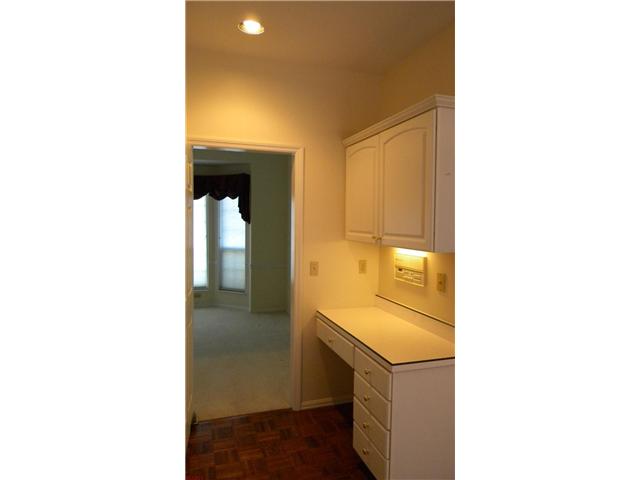15911 Forest Vly, Ballwin, MO 63021 photo 11