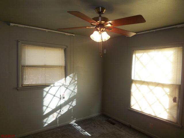 227 Olympia Dr, Ferguson, MO 63135 photo 10