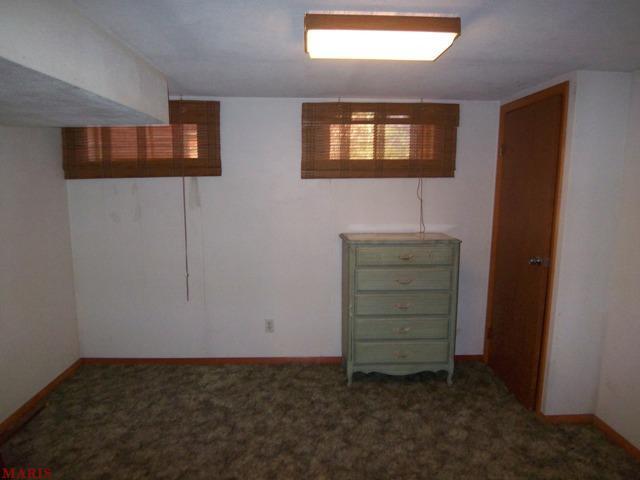 227 Olympia Dr, Ferguson, MO 63135 photo 16