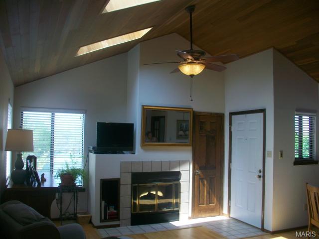 709 Hemingway Ln, Weldon Spring, MO 63304 photo 6