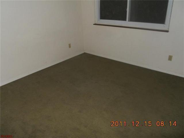 849 Portsdown Rd, Ballwin, MO 63011 photo 5
