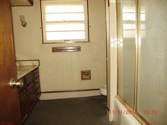 1337 Coburg Lands Dr, Saint Louis, MO 63137 photo 4